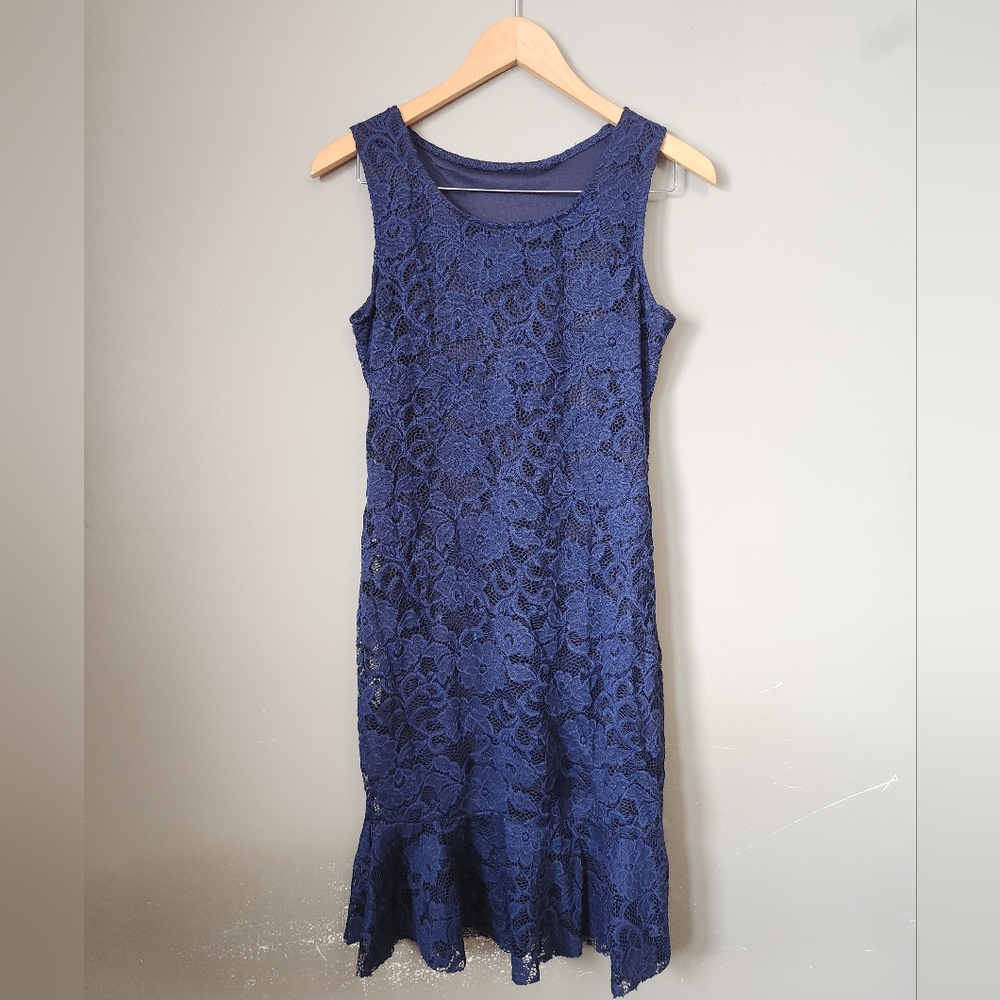 White Mark Navy Lace Midi Dress
